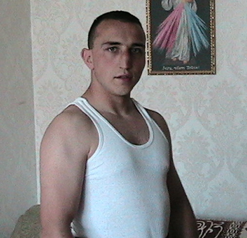 it's me..a little bodybuilder :)