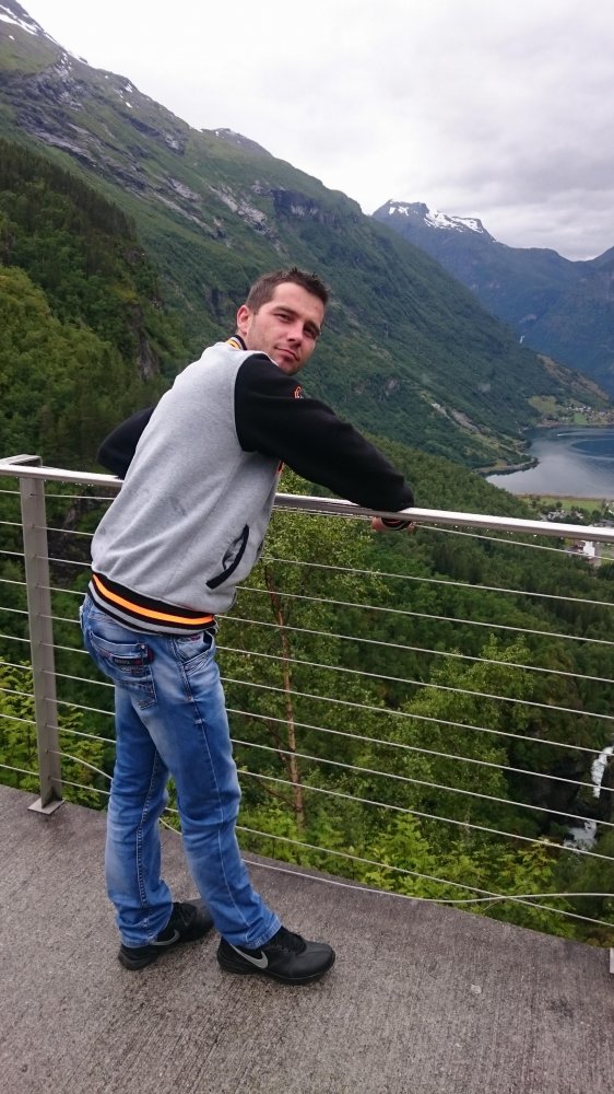 Damian Szumlak