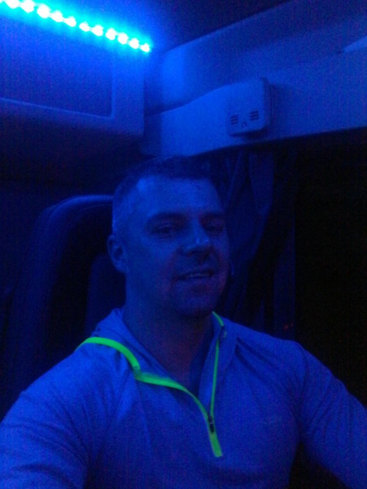 Damian Karch