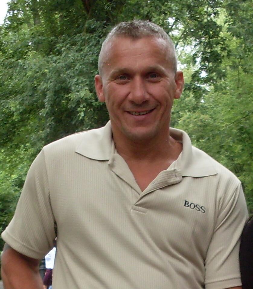 Robert J 