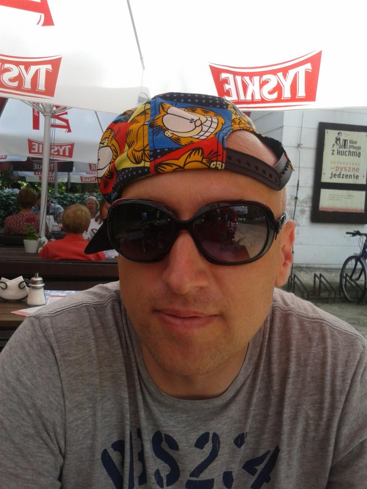 JarekJaras 