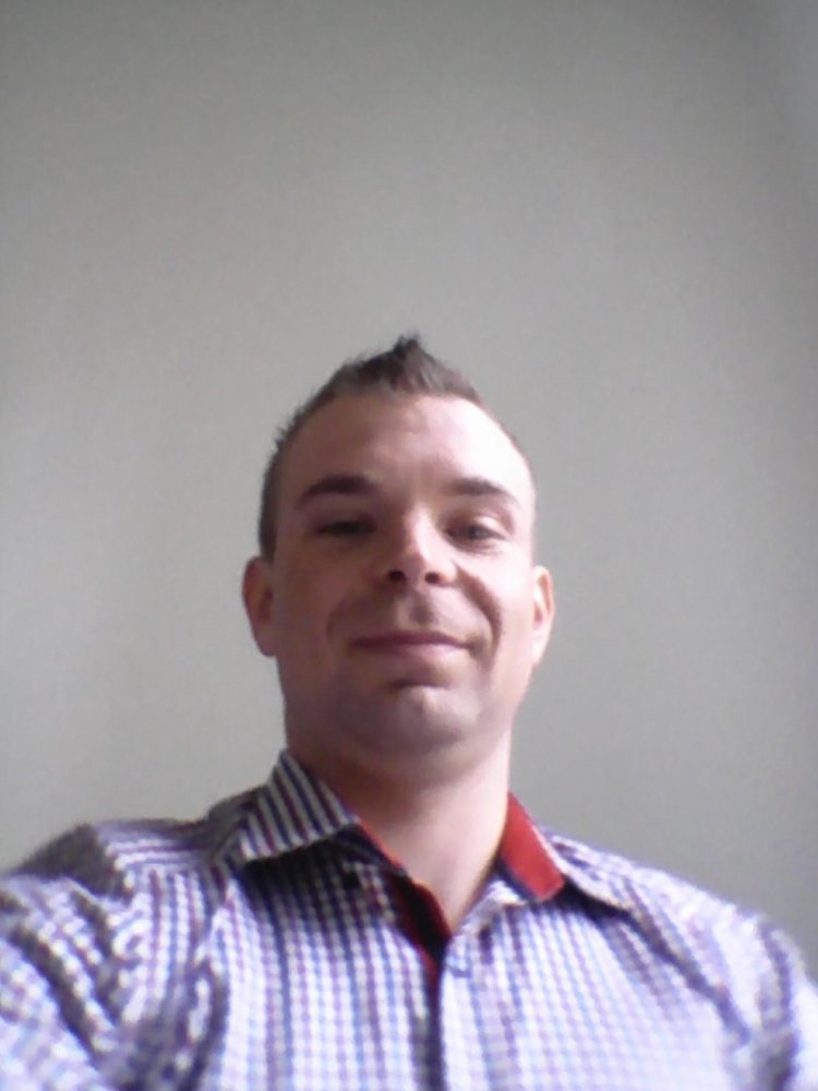 pawel-pomoRZe zs