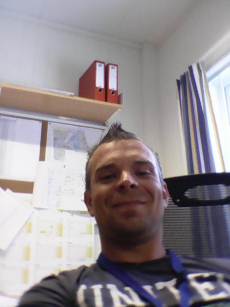 pawel-pomoRZe zs