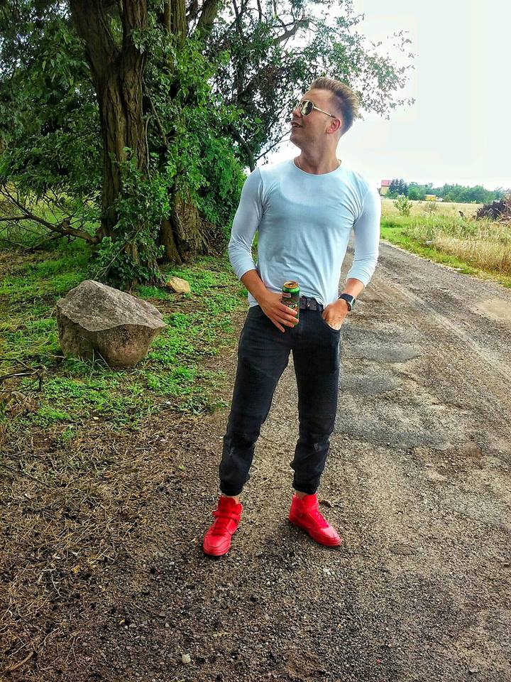 Wojtek N 