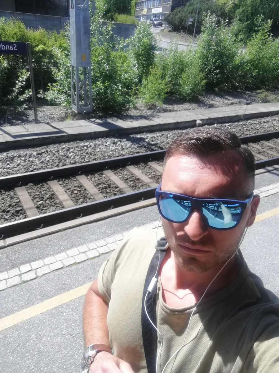 Adrian Waw 
