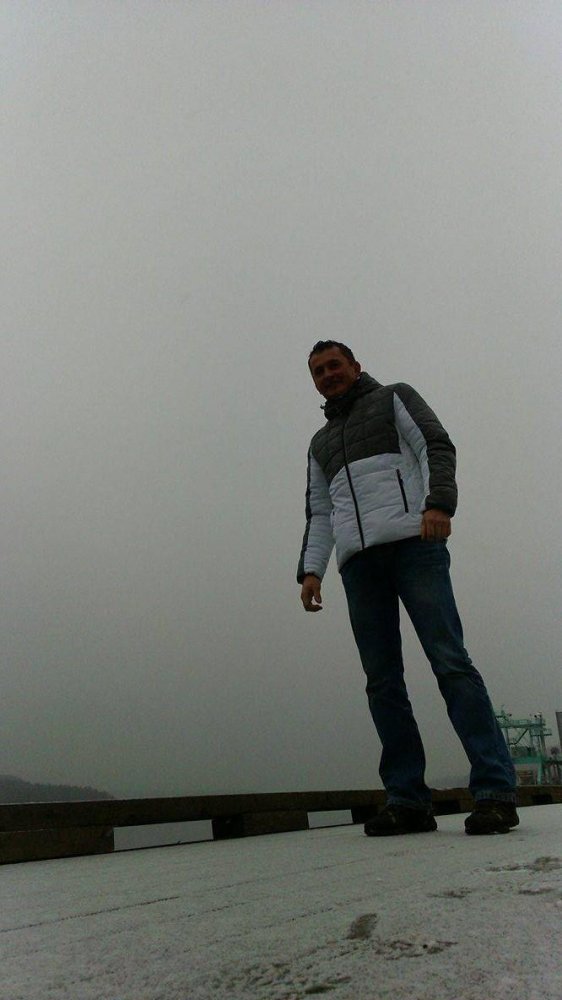tomek04111978 