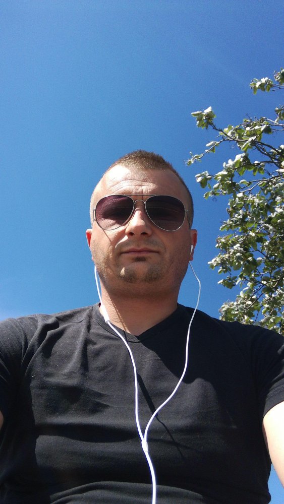 Tomasz Piotrowski