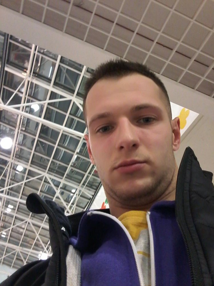 adrianekmix 