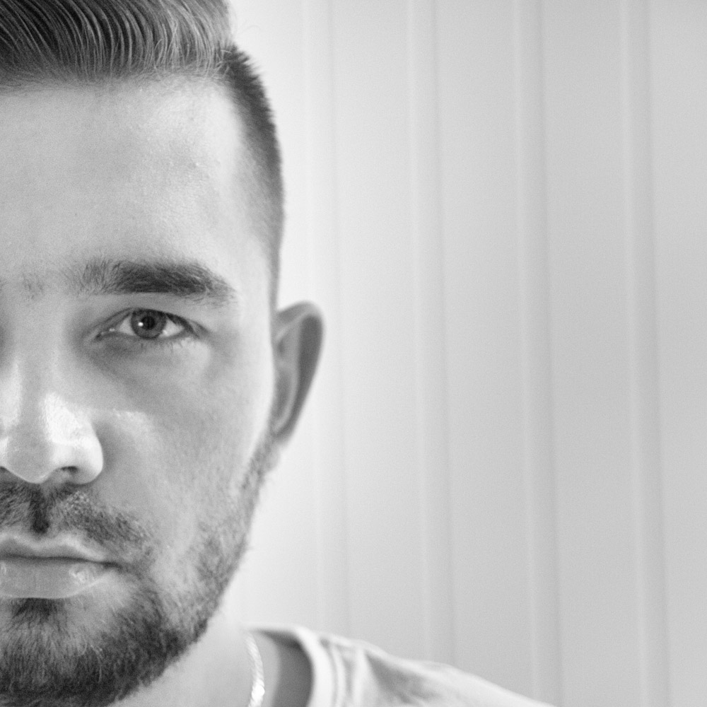 Łukasz .