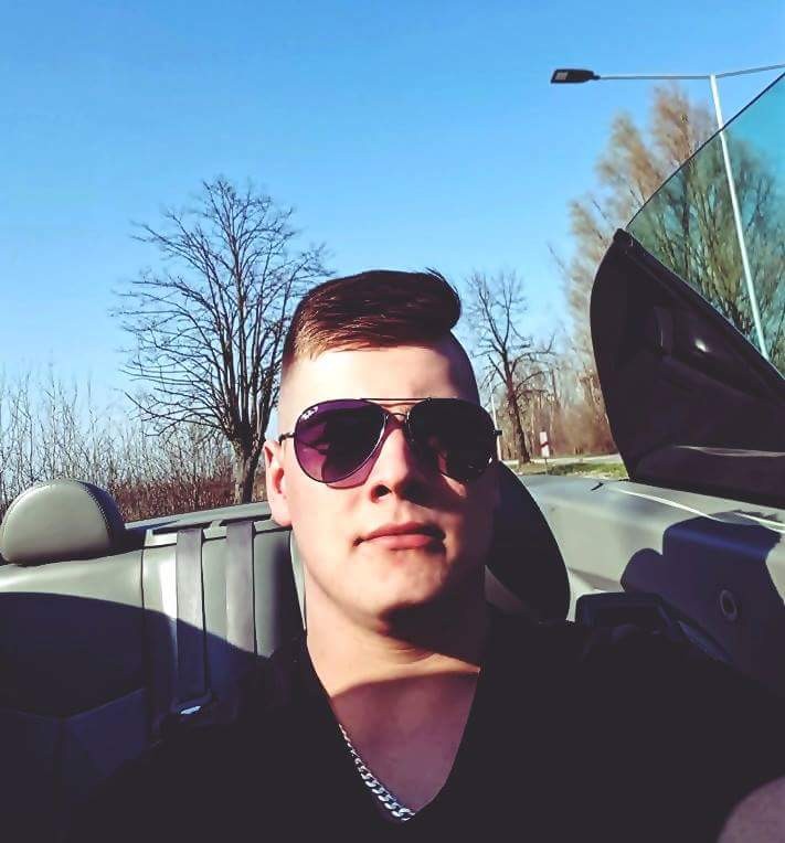 Mateusz G