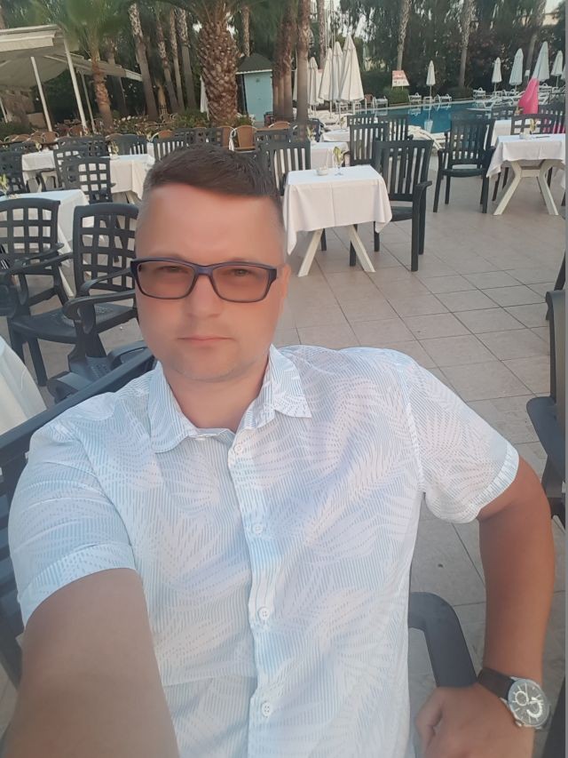 Pawel020581 
