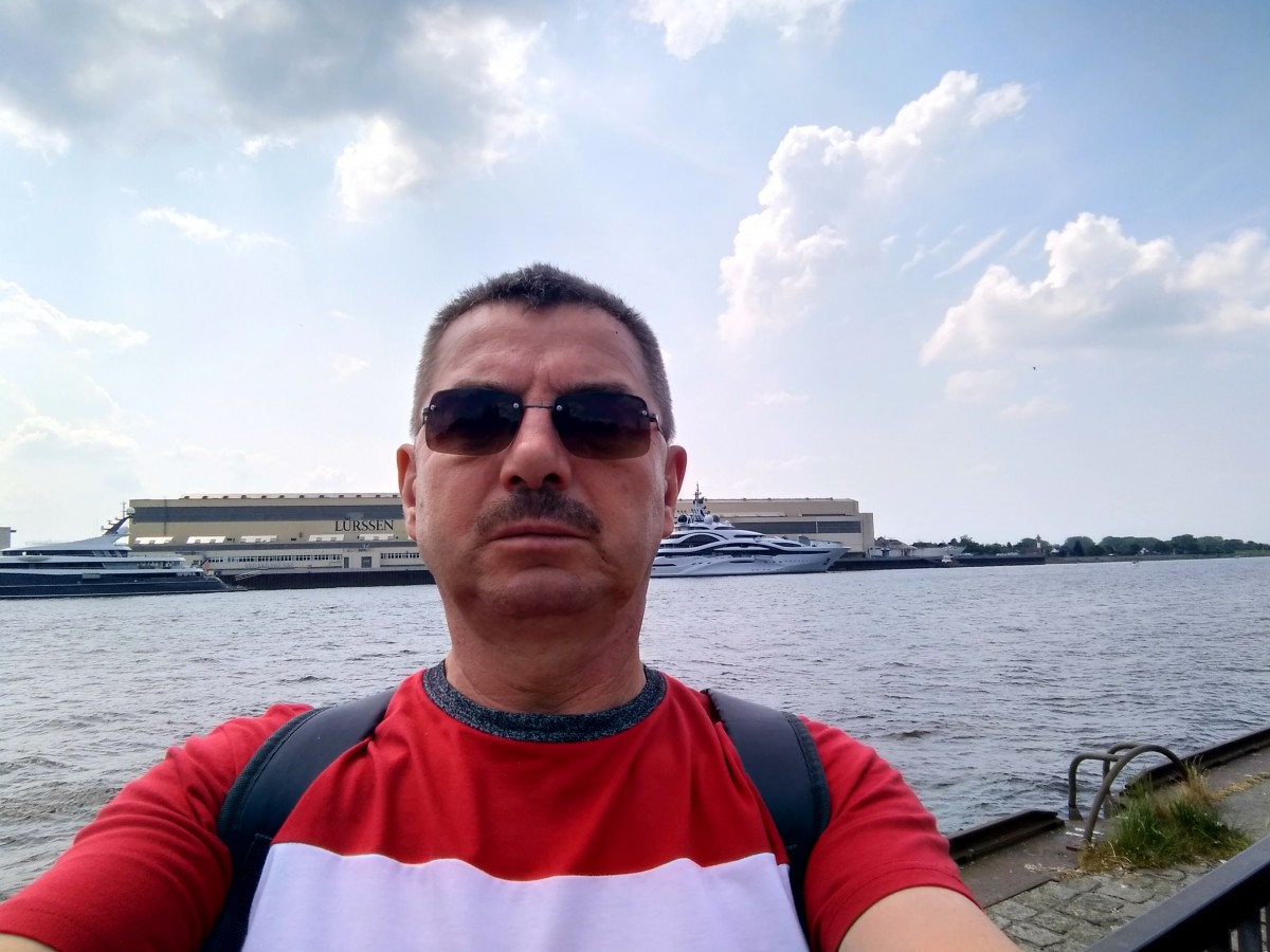 krzysztofgronikowski 