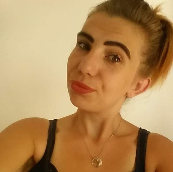 Biała Angela Pani
