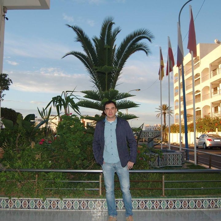 TOMEK TOMEK