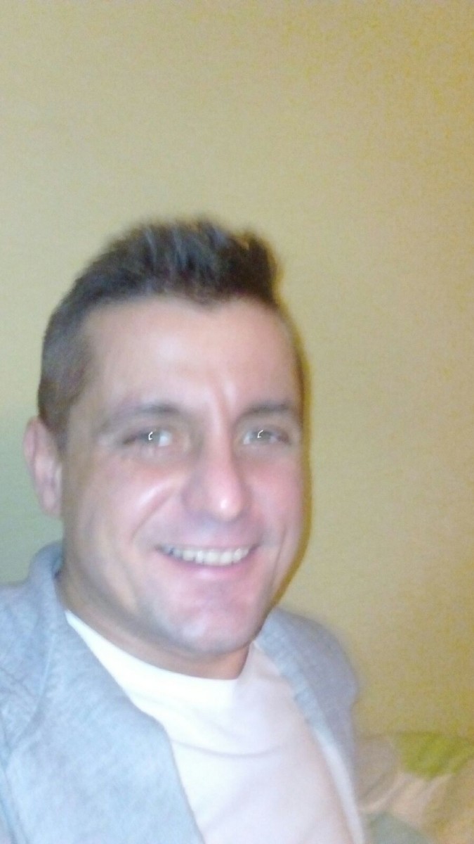 Piotr Orzelek 