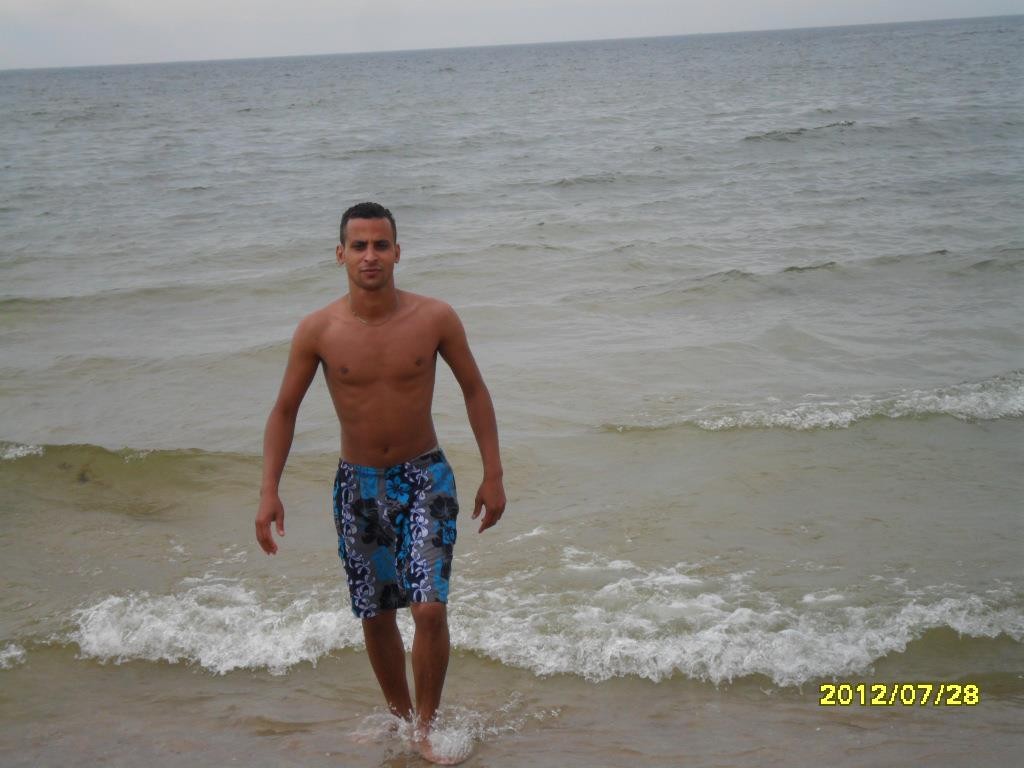mustafa abousatout