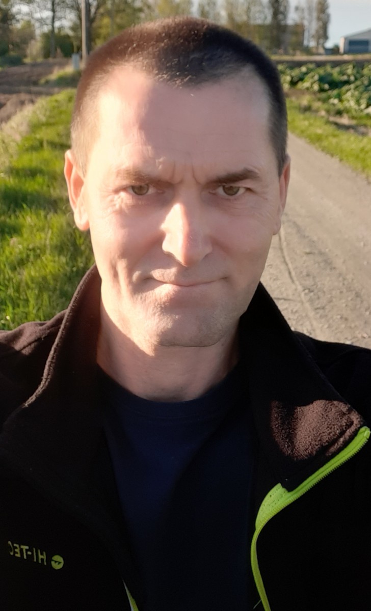 Jarek453 w