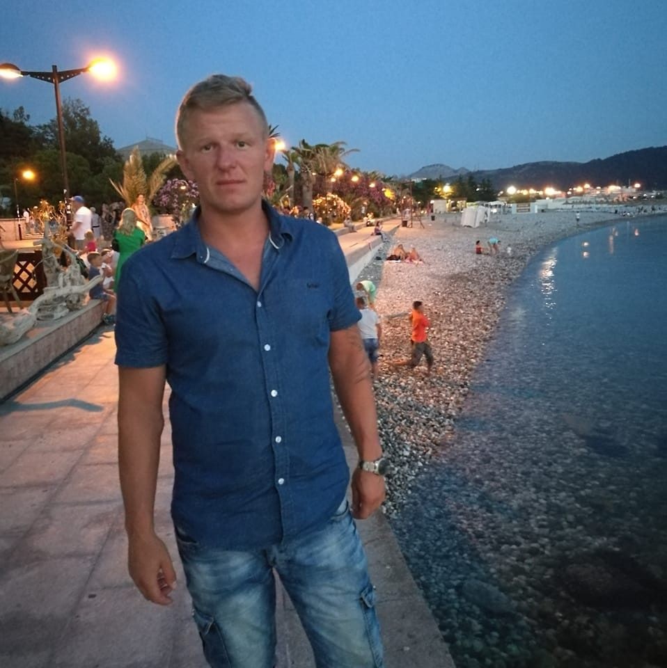 Jarek Pela
