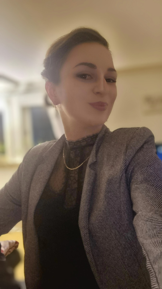 NiuniAaaa 