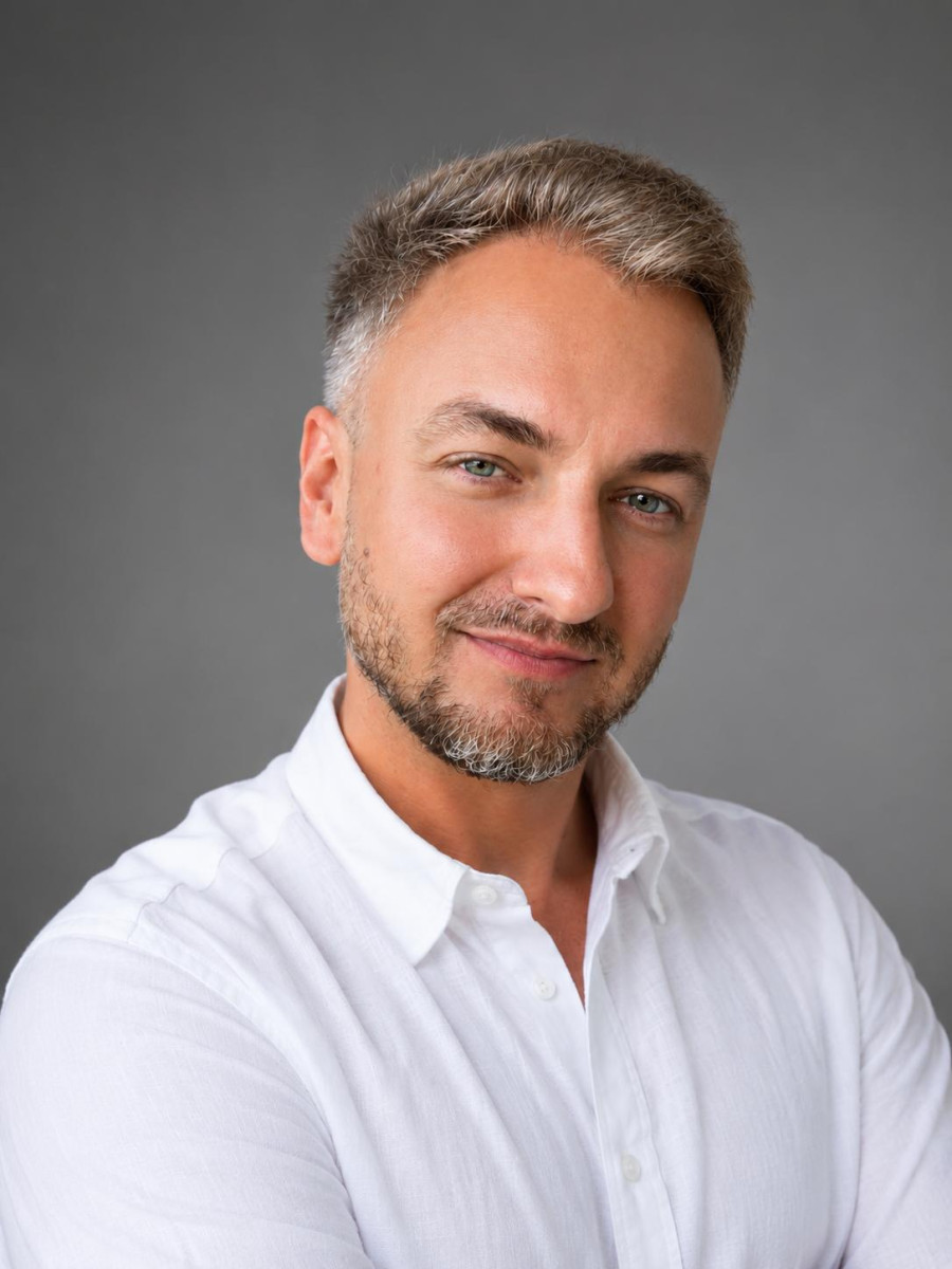 Bartosz Jabłoński 