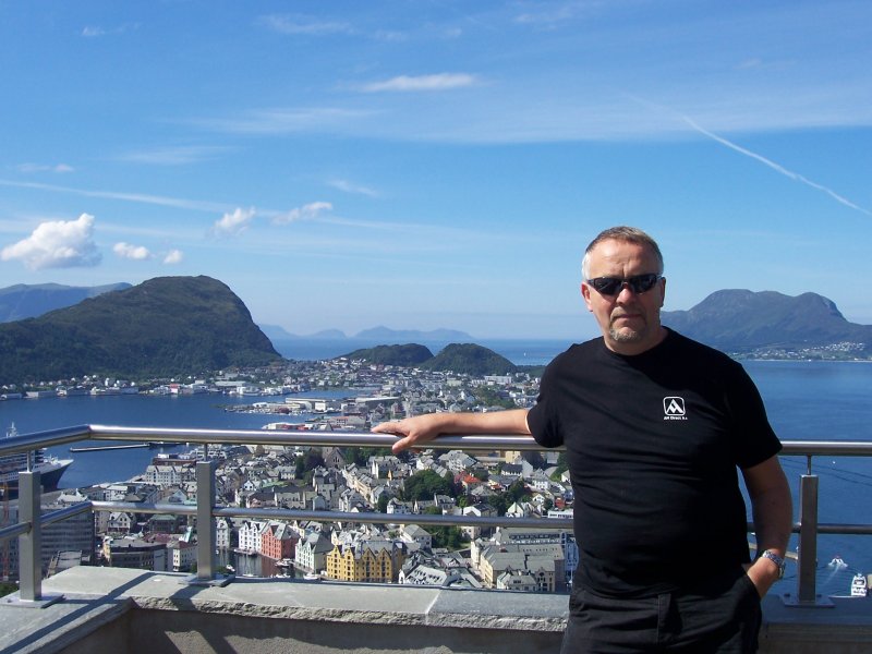 Ja i panorama Alesund