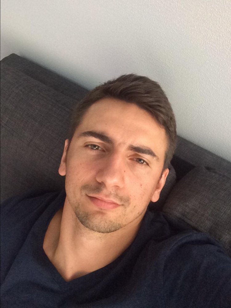 Mariusz W