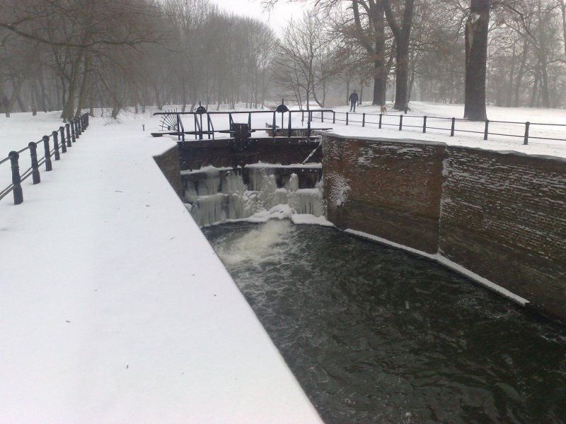 Śluza nad kanałem bydgoskim