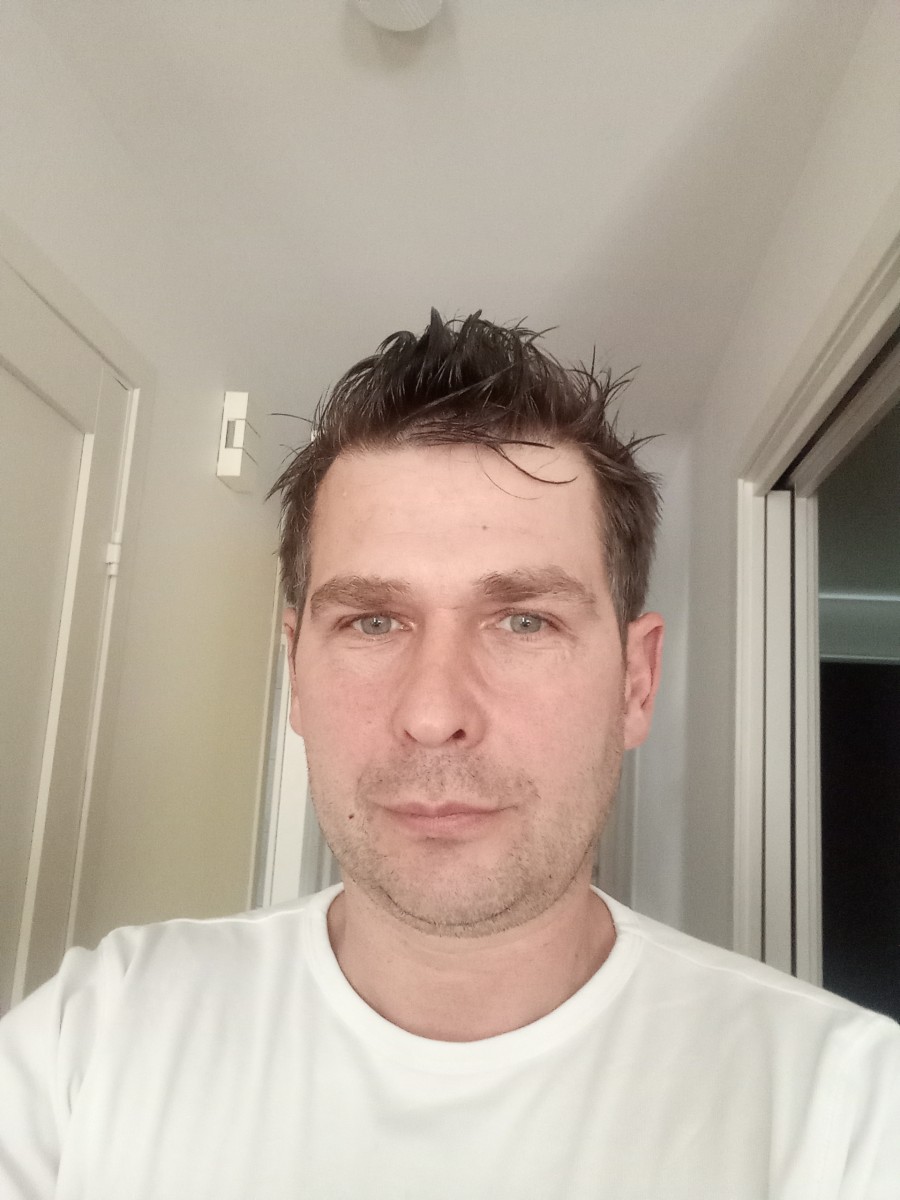 tomasz kowi