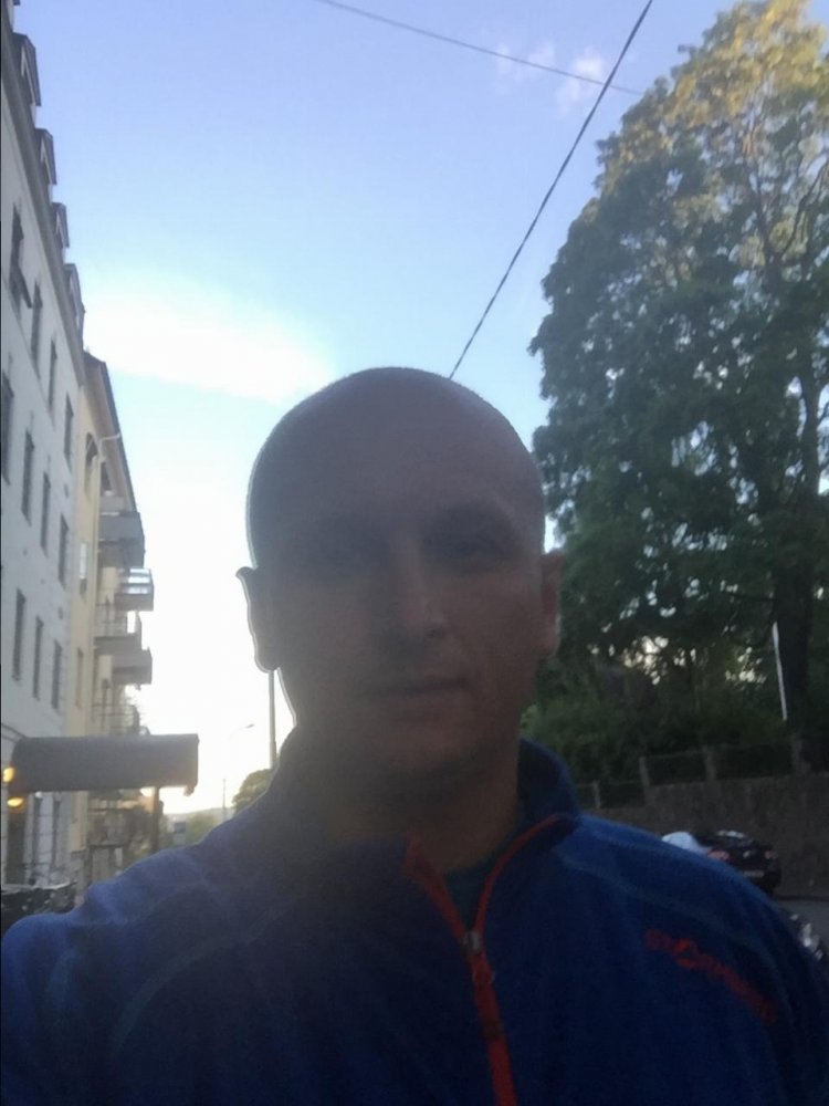 dominik piskorowski