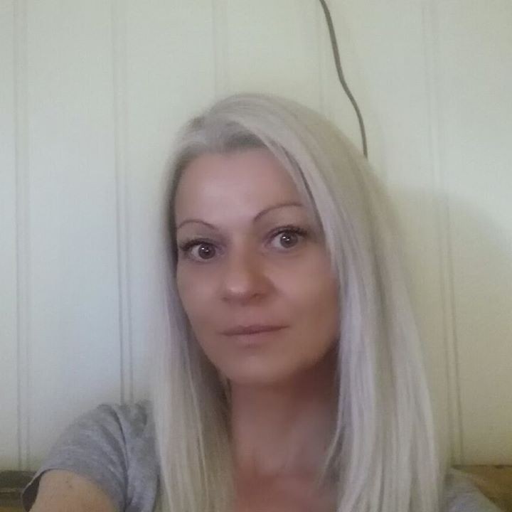 KATARZYNA JASKOLSKA