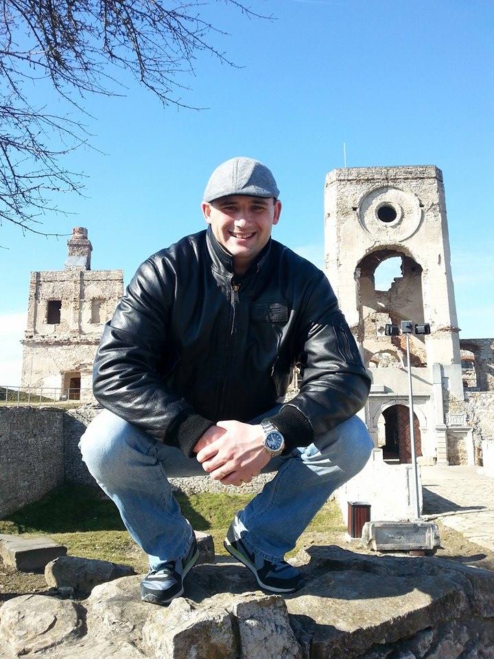 Lukasz T