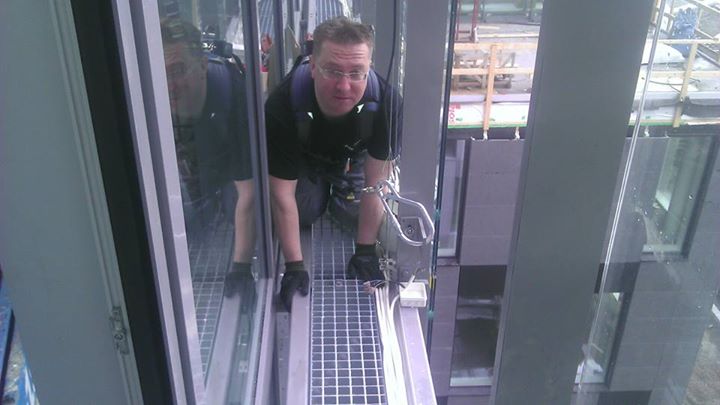 przyjdz na nadgodziny w sobote,mowili...bedziesz m