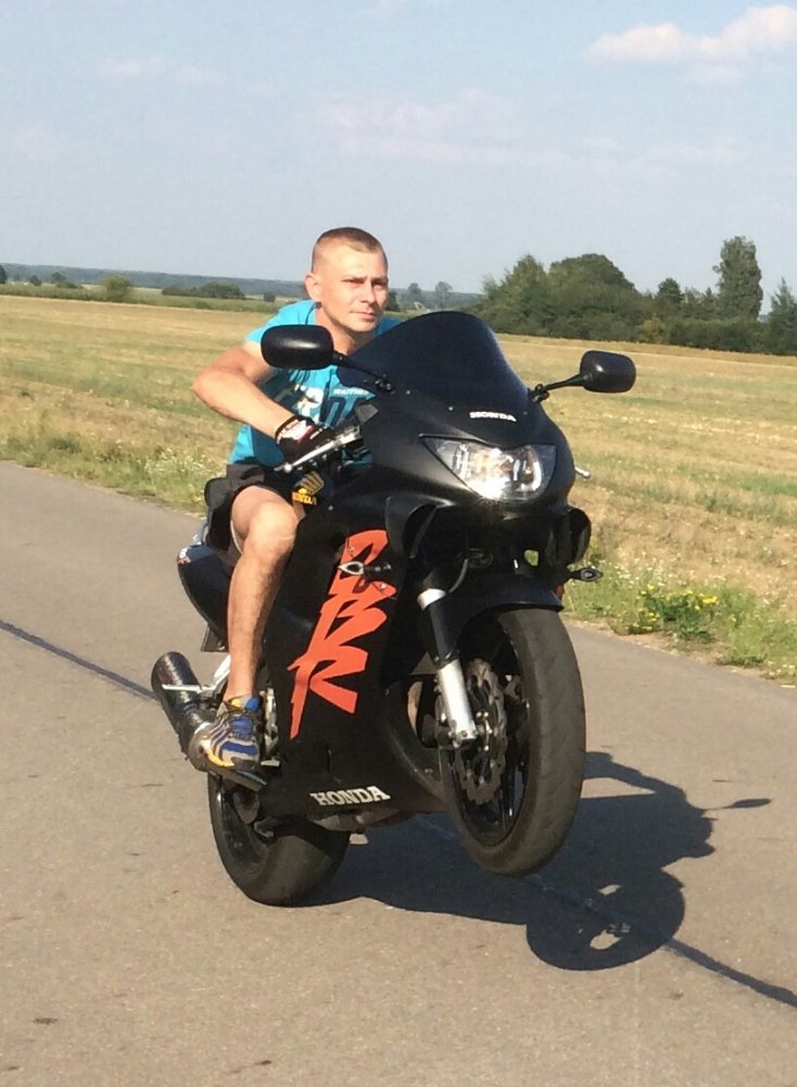 Radek S