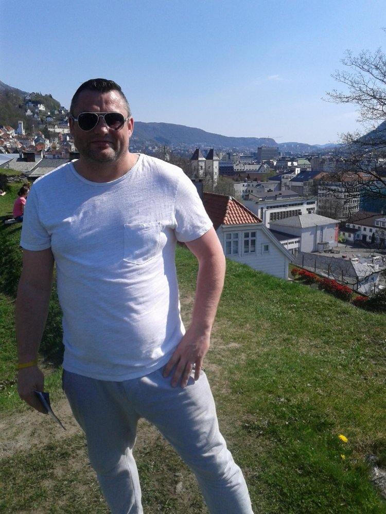 dariusz walukiewicz