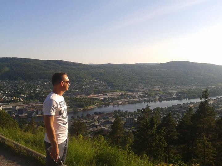 niedzielnie, Spirala a w dole Drammen