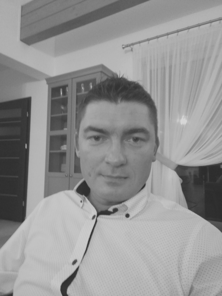 Lukas M