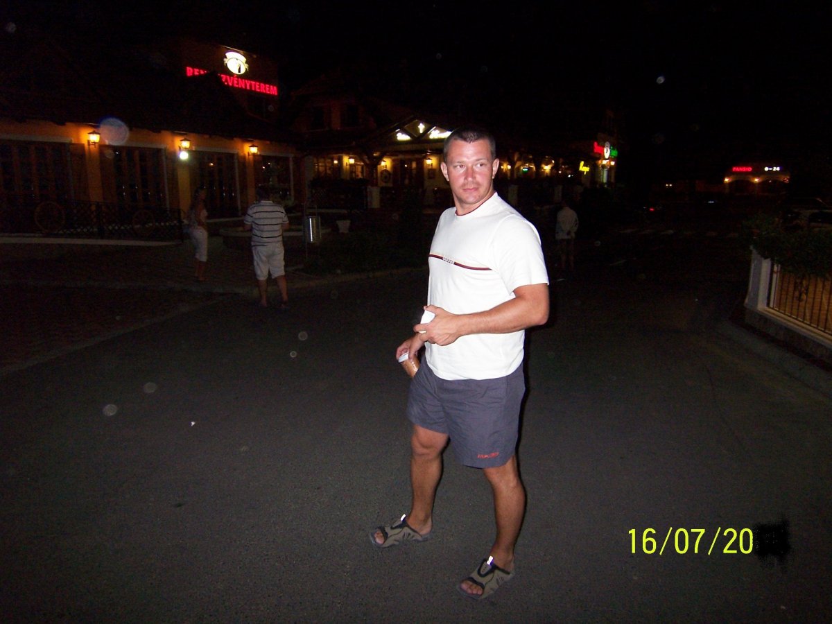 Jarek ...